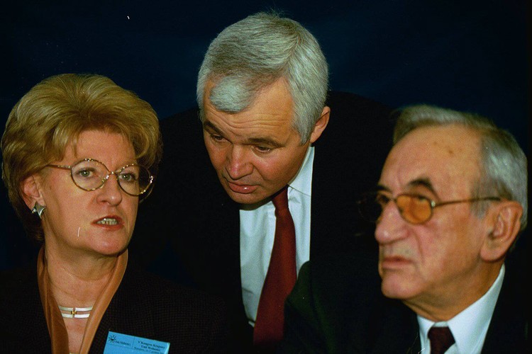 Tadeusz Mazowiecki nie żyje