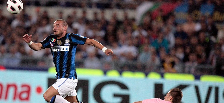 Wesley Sneijder blisko Manchesteru United