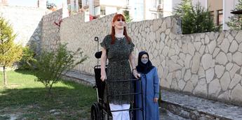 Turkey's Rumeysa Gelgi confirmed as the world's tallest woman