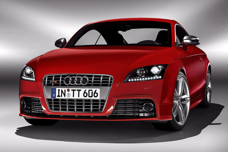 Audi TTS: 200 kW z 2,0 TFSI (oficjalne informacje)