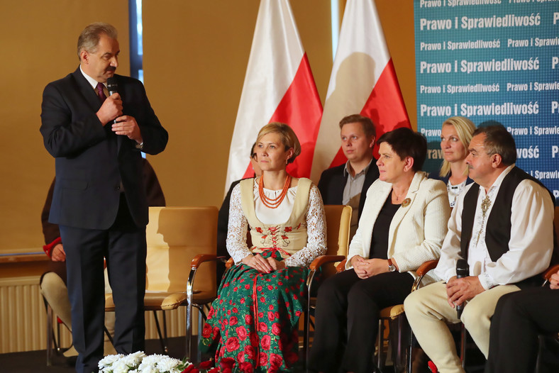 2018 r. Burmistrz Leszek Dorula dziękuje Beacie Szydło za przyjazd do Zakopanego