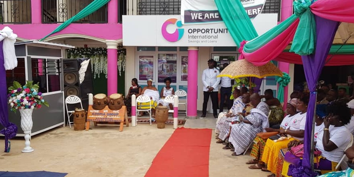 Here are all the 25 savings and loans company in good standing