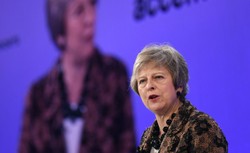 Theresa May: Brexit to koniec uprzywilejowania dla migrantów z UE