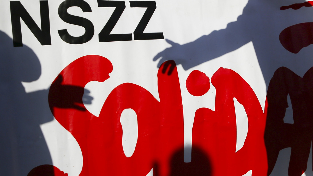 Kłótnia o logo "Solidarności". Krótka rozmowa z autorem znaku Jerzym Janiszewskim