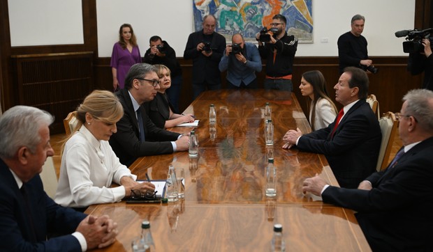 Vučić sa predstavnicima stranke Pokret snaga Srbije - BK