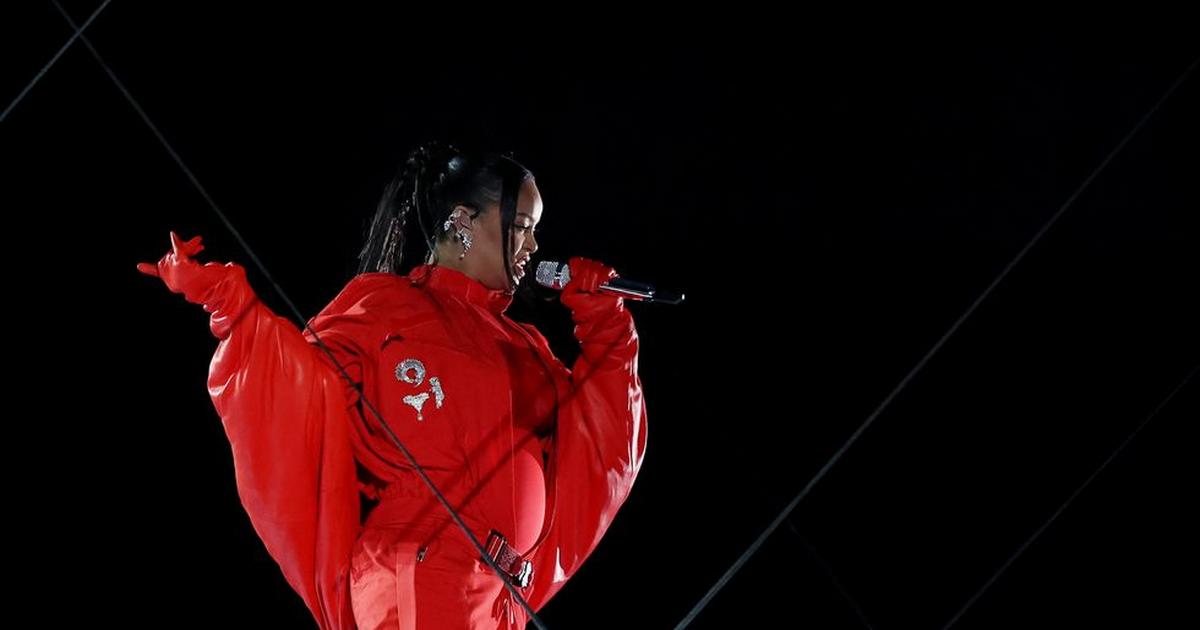 Rihanna's Super Bowl Halftime Show: The Good, The Bad & The  Questionable