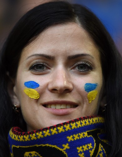 Futbolowa gorączka ogarnęła nie tylko mężczyzn. Zobacz fanki Euro 2016