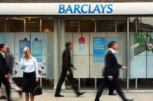 Barclays ma sposób na premie – podniesie wynagrodzenia