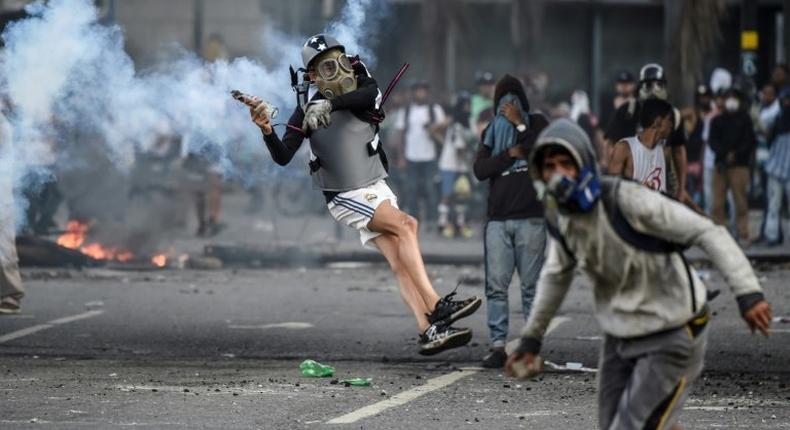 At least 91 people have died in three months of demonstrations in Venezuela, prosecutors say