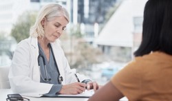 Rewolucja w L4. Będzie można iść na zakupy i wykonać małą pracę bez groźby utraty pieniędzy z ZUS