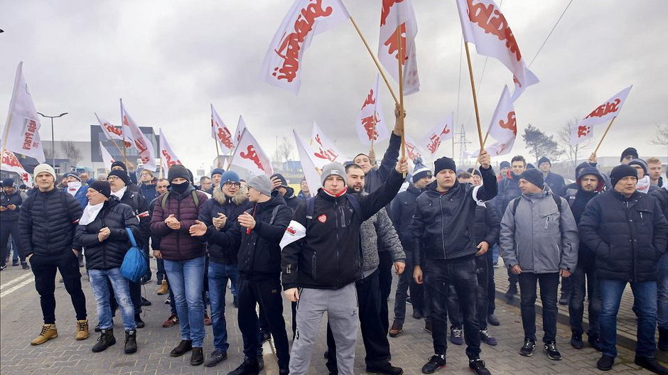 Strajk w Solarisie rozpoczął się 24 stycznia. 3 marca rano załoga wróciła do pracy