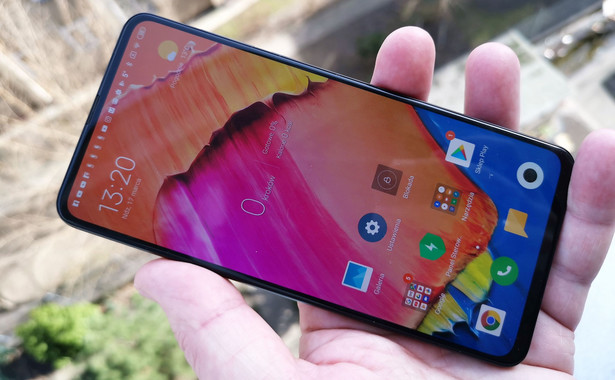 Xiaomi Mi Mix 3, czyli smartfon kontrowersyjny [TESTUJEMY]