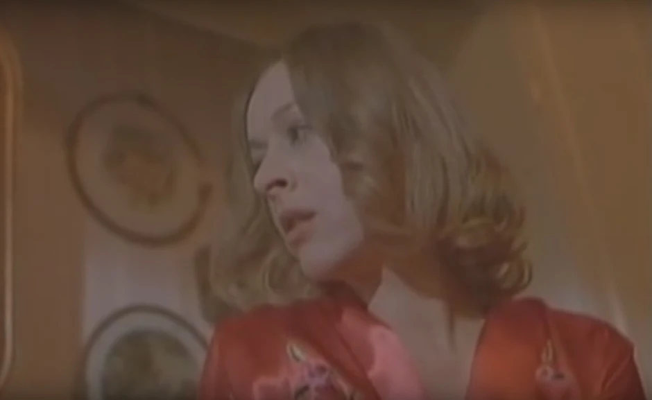 Milena u filmu "Dečko koji obećava"