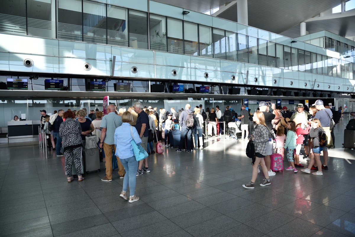 Szef największego biura podróży w Polsce zdradza, kiedy wakacje są najtańsze. Trzy terminy