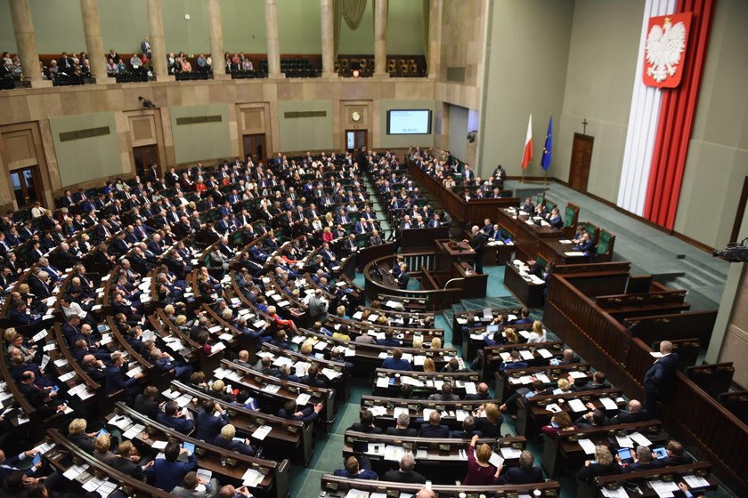 SEJM GLOSOWANIA