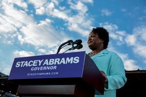 Stacey Abrams. Aktywistka, która odegrała kluczową rolę w wyborach prezydenckich w USA