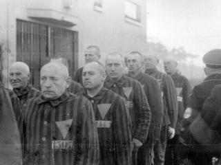 Więźniowie obozu koncentracyjnego Sachsenhausen, 1938 r.