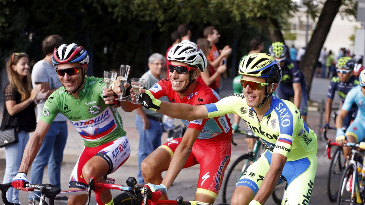 John Degenkolb (Giant-Alpecin) wygrał po finiszu z peletonu ostatni etap 70. edycji Vuelta a Espana z metą w Madrycie. Niemiec okazał się minimalnie lepszy od drugiego Danny'ego van Poppela (Trek) i trzeciego Jeana-Pierre'a Druckera (BMC). W całym wyścigu zwyciężył Fabio Aru (Astana), dla którego był to pierwszy triumf w wielkim tourze. Trzecie miejsce w klasyfikacji generalnej zajął Rafał Majka.