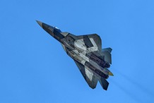 Su-57 odpalił drona, który dopadł HIMARS-a! Rosja testuje potężną broń
