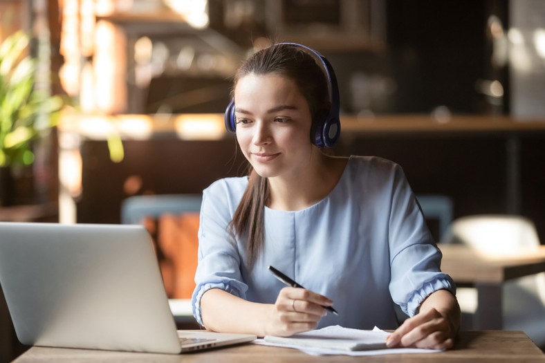 Zdalne nauczanie. E-learning. Szkoła