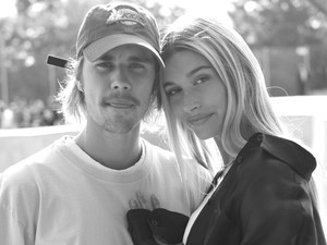 Justin Bieber a legperverzebb kommentet írta Hailey képe alá