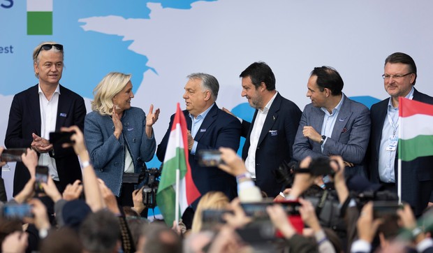 Gert Vilders, Marin Le Pen, Viktor Orban, Mateo Salvini, Tom Van Griken i Ainars Šlesers na konferenciji CPAC Mađarska u Budimpešti 23. marta