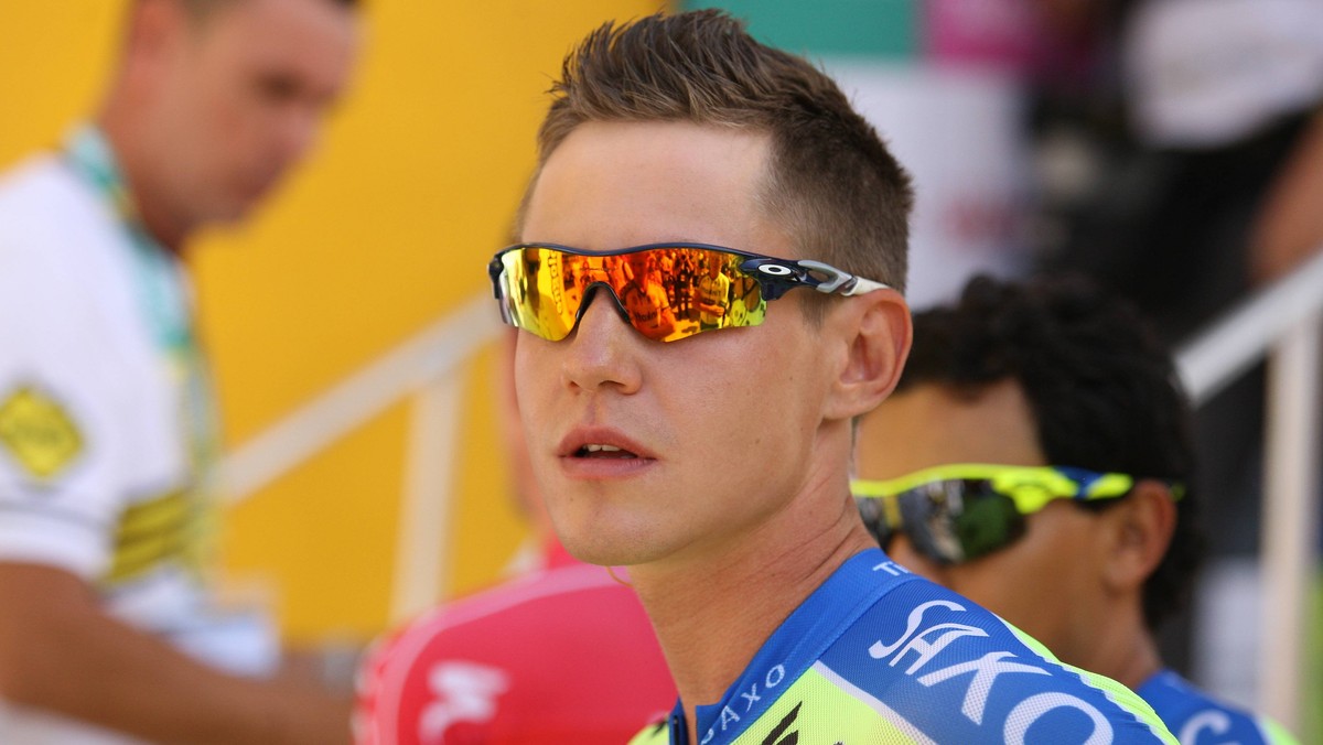 Rafał Majka, polski kolarz Tinkoff-Saxo, znakomicie spisuje się w tegorocznym wyścigu Vuelta a Espana. 25-latek zajmuje trzecie miejsce w klasyfikacji generalnej imprezy i ma wielkie szanse na to, by po raz pierwszy w karierze stanąć na podium wielkiego touru. Wielki wkład w jego znakomitą jazdę ma inny nasz zawodnik rosyjskiej grupy - Paweł Poljański. Jego olbrzymią pracę doceniają nie tylko polskie media, ale również zagraniczne.