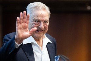 George Soros przekazuje stery synowi. "Więcej pieniędzy na światową lewicę" – zapowiada Alexander Soros