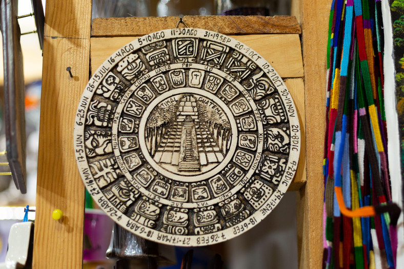 Kalendarz Majów. Ceramika