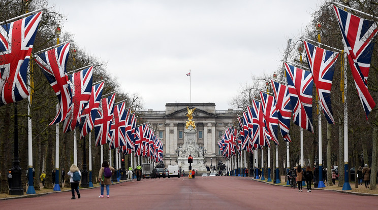 A britek tavaly hagyták el hivatalosan az EU-t Fotó: MTI/EPA/Andy Rain