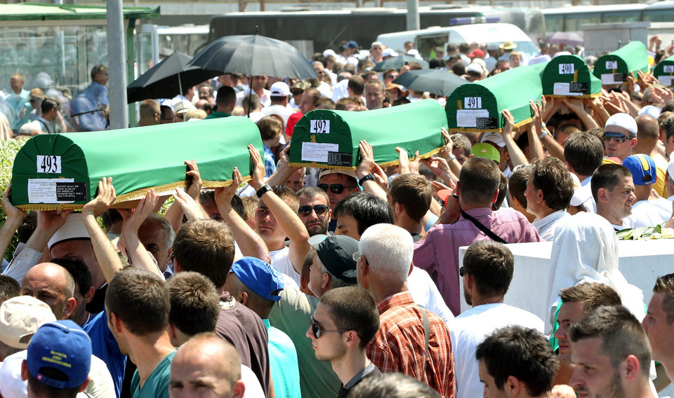 17. rocznica masakry w Srebrenicy