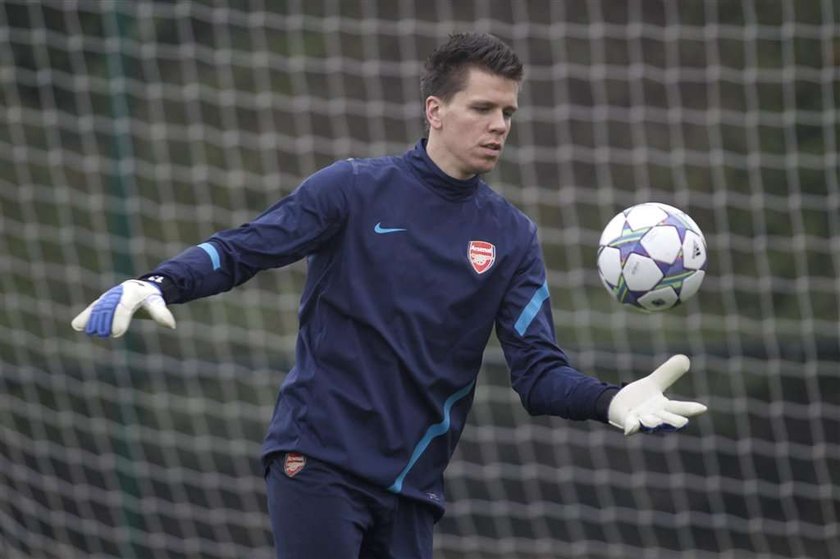 Wojciech Szczęsny przyłapany przez dziennikarzy Daily Mail w nocnym klubie po przegranym meczu Arsenalu z Fulham