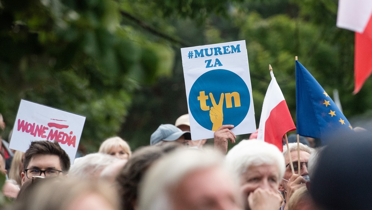 Protest przeciwko Lex TVN