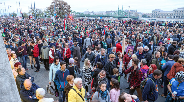 Legutóbb október 23-án mozdult meg az ország, a demonstrációkat a diákszervezetek fogták össze/Fotó:Fuszek Gábor