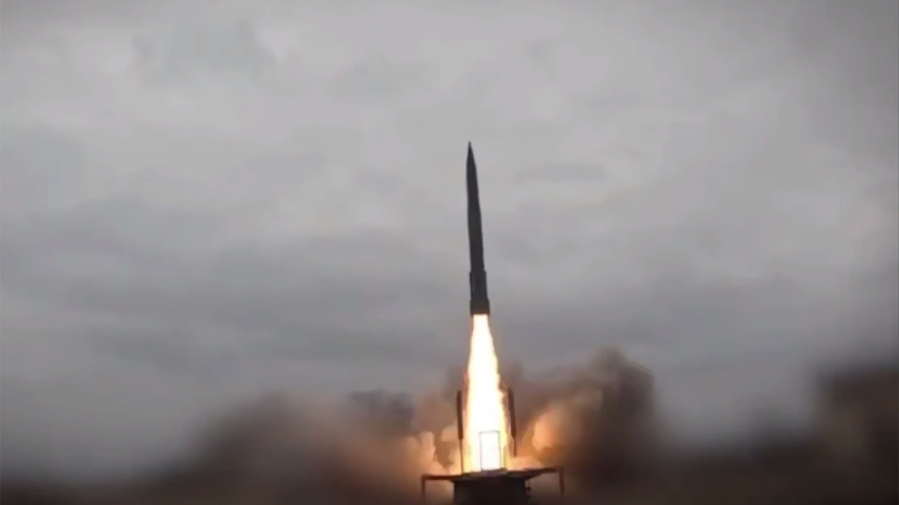 Ce este racheta balistică tactică FP-7, testată de Ucraina direct în luptă. „Urmează producția”, anunță Volodimir Zelenski