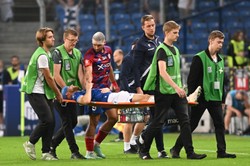 Dagerstal zniesiony na noszach. Raków w Poznaniu rozłożony na łopatki [WIDEO]