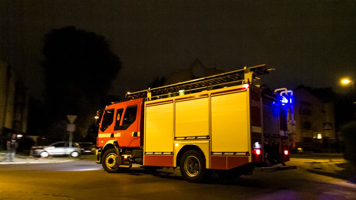 Prawdopodobnie zaprószenie ognia było przyczyną pożaru kuchni w domu w miejscowości Radkowice w gminie Chęciny.