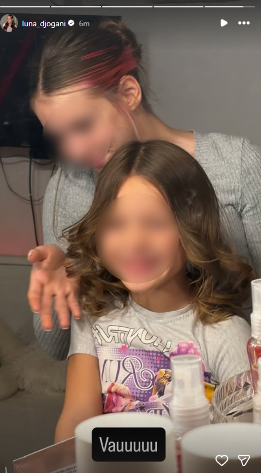 Lunina i Markova ćerka kao sa modne piste: Mala Mia pokazala novu šik frizuru