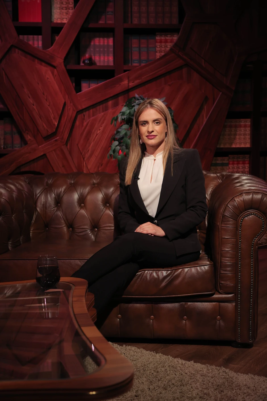 Milica Đurđević Stamenkovski, emisija "Na terapiji sa Slavicom Đukić Dejanović"