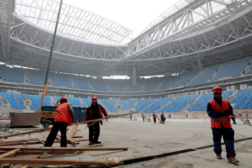 Problemy przy budowie stadionu