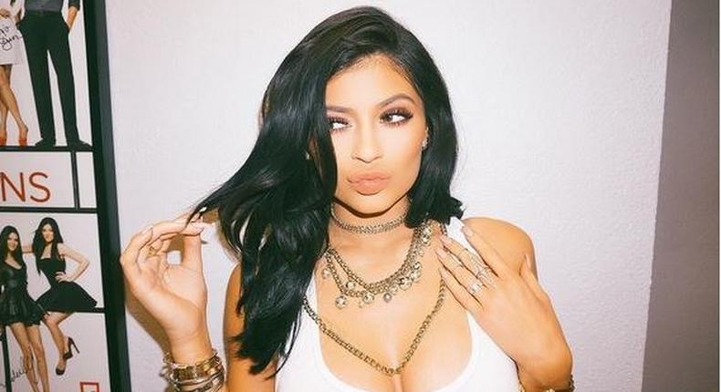 Kylie Jenner shows off mystery diamond ring