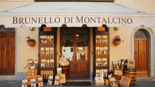 Brunello di Montalcino vino na prodaju u Toskani