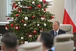 atak zimy w polsce. donald tusk o trudnych warunkach pogodowych: przyj