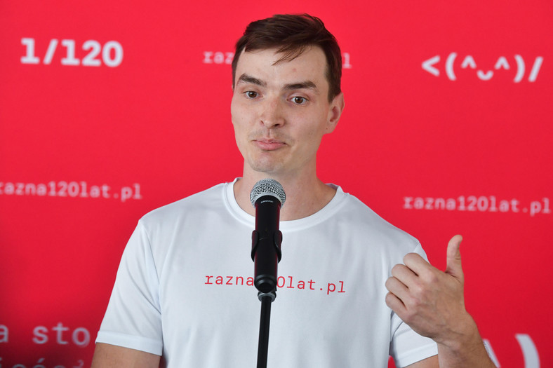 Miron Mironiuk, założyciel polskiej firmy technologicznej Cosmose AI