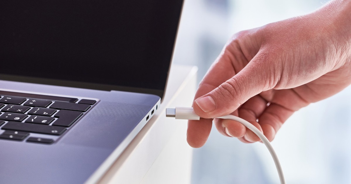 Ez az 5 tipp segít javítani a laptop töltési sebességét