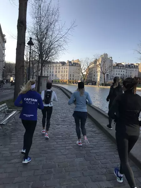 Bieg ulicami Paryża