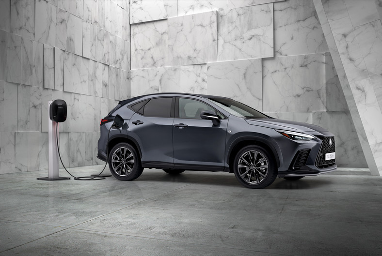 Lexus NX - ceny, wyposażenie, opcje