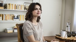 Kasia Smutniak: Same stworzyłyśmy wizerunek idealnej, gotowej na wszystko kobiety. Film "Żona czy mąż?" już w kinach