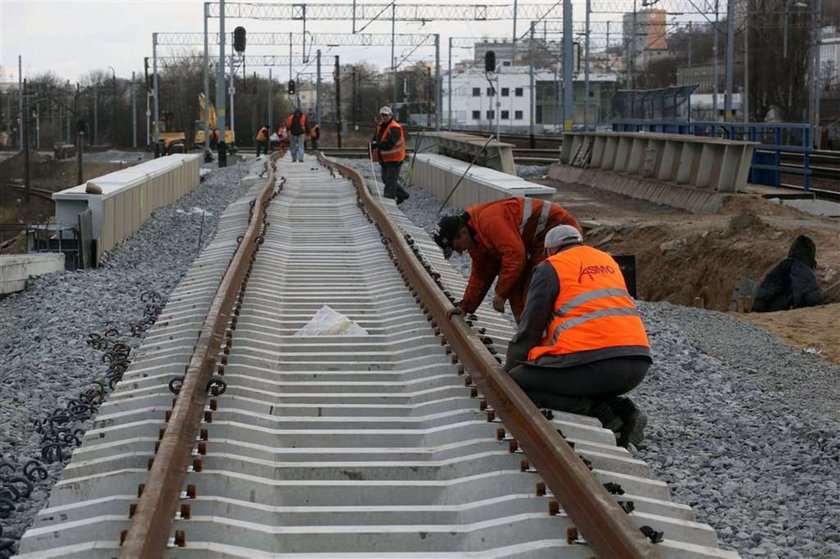 Pociągi pojadą rzadziej