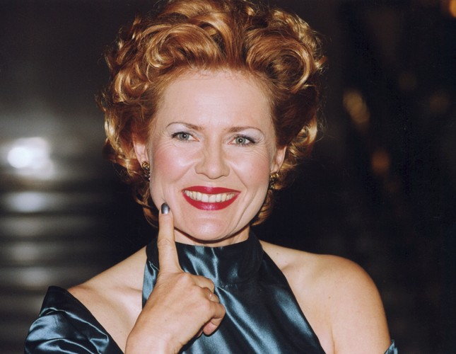 Grażyna Szapołowska na premierze 'Pana Tadeusza' w 1999 roku